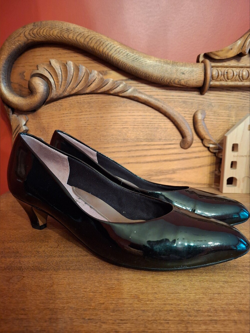 Easy Spirit Classic Black Patent Low Heel Pumps - Women Shoes